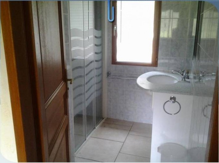 Location de vacances - Maison - Villa à Sexey-aux-Forges - La salle d'eau RDC