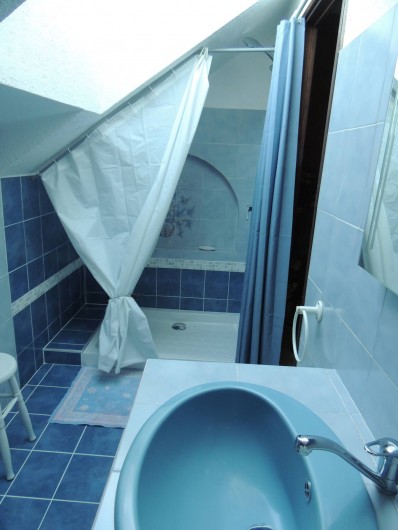 Location de vacances - Gîte à Gap - Salle de bains
