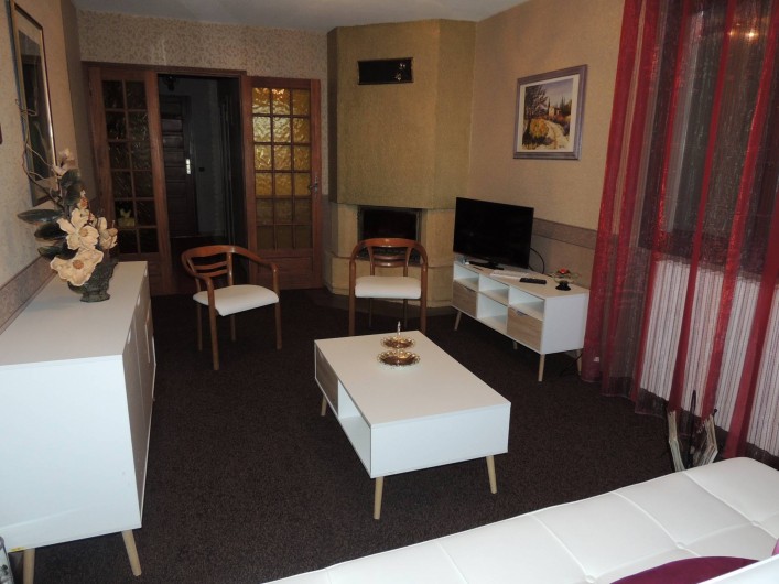 Location de vacances - Gîte à Gap - Le séjour sous un autre angle