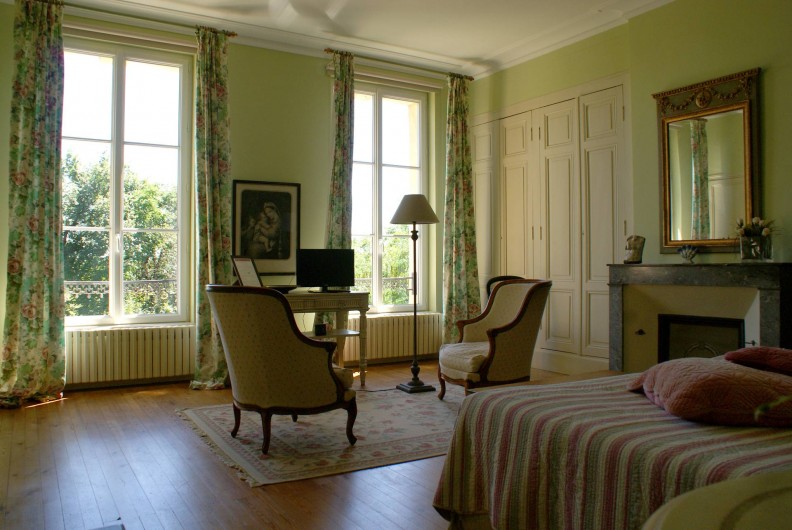 Location de vacances - Chambre d'hôtes à Saint-Léger - Chambre double, climatisée