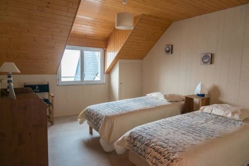 Location de vacances - Chambre d'hôtes à Guilvinec - Chambre Marine 2ème étage , vue splendide sur mer