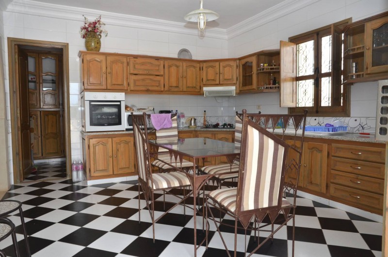 Location de vacances - Villa à Tezdaine - Cuisine et buanderie