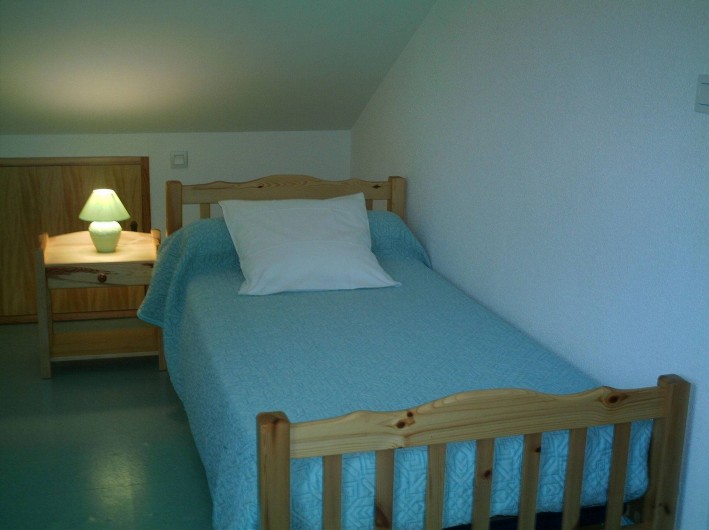 Location de vacances - Appartement à Gérardmer - chambre2                lit 1 personne