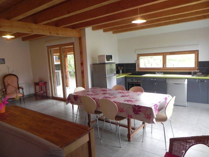 Location de vacances - Gîte à Hunawihr - Coin  cuisine et salle à manger