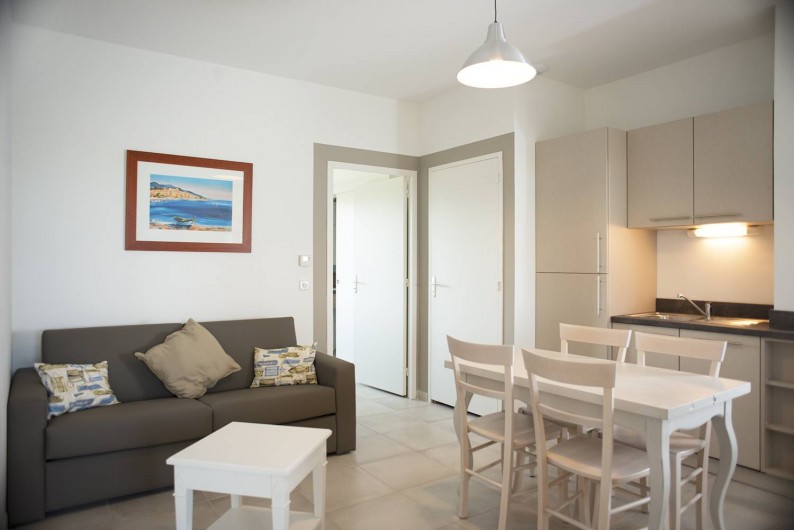 Location de vacances - Appartement à Martigues - Salon F appartement 4 Couchages