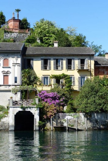Location de vacances - Villa à Isola San Giulio - Facade vers le lac