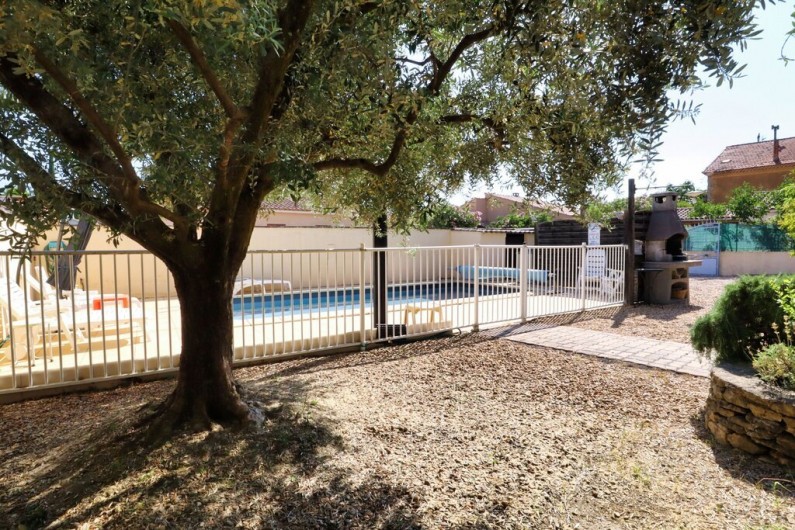 Location de vacances - Villa à Caromb - Piscine - BBQ