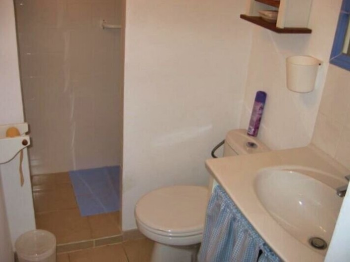Location de vacances - Villa à Caromb - Salle d'eau studio