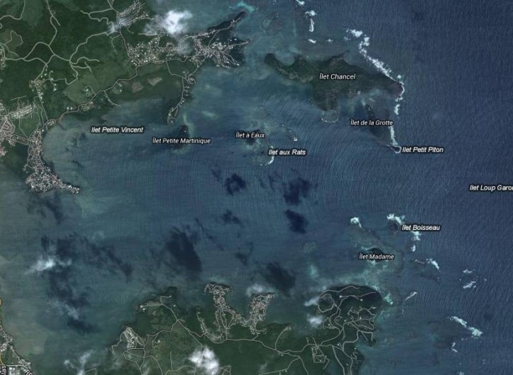 Location de vacances - Studio à Le Robert - La Baie du Robert et du François sont tout prés, promenades en mer