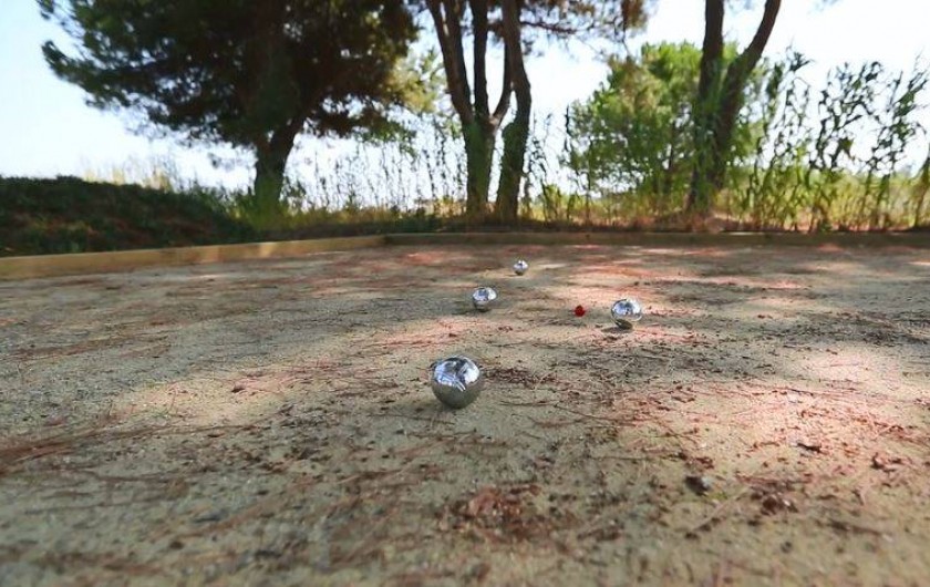 Location de vacances - Villa à Taglio-Isolaccio - Terrain de pétanque