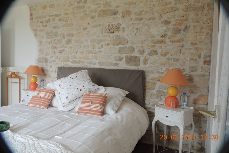 Location de vacances - Chambre d'hôtes à Grimault - La Chablisienne  85 euros/nuit/2 pers.