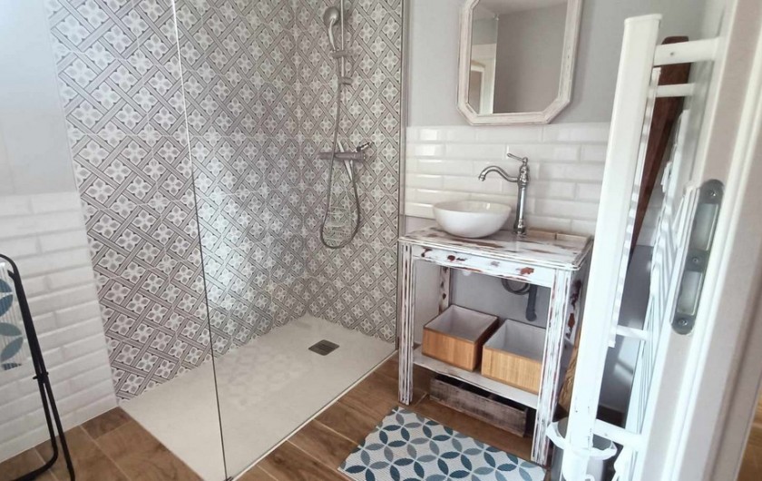 Location de vacances - Gîte à La Sauvetat-du-Dropt - Salle de bain 1
