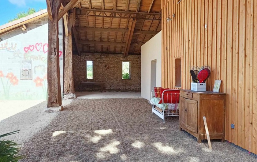 Location de vacances - Gîte à La Sauvetat-du-Dropt - Terrasse couverte