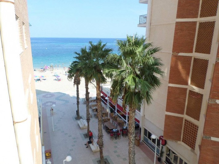 Location de vacances - Appartement à Calp - vue de la terrasse