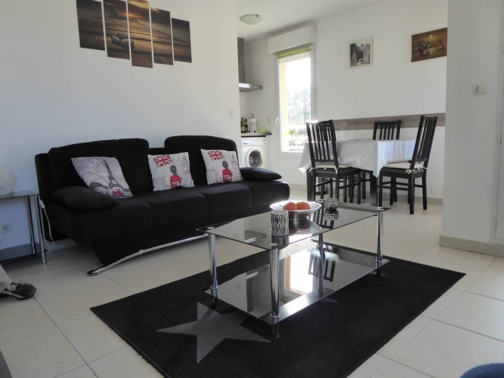 Location de vacances - Appartement à Antibes - La pièce principale