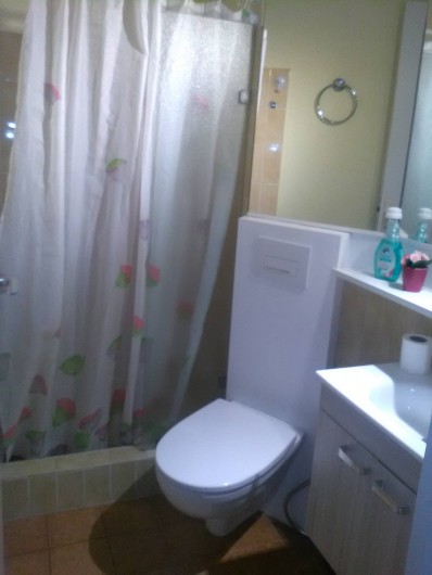 Location de vacances - Appartement à Cannes la Bocca - Douche/ WC