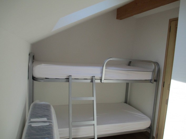 Location de vacances - Maison - Villa à Le Pradet - Chambre 2 lit à étages