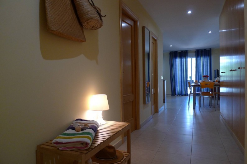 Location de vacances - Appartement à Oropesa del Mar - Entrée appt. 2/3