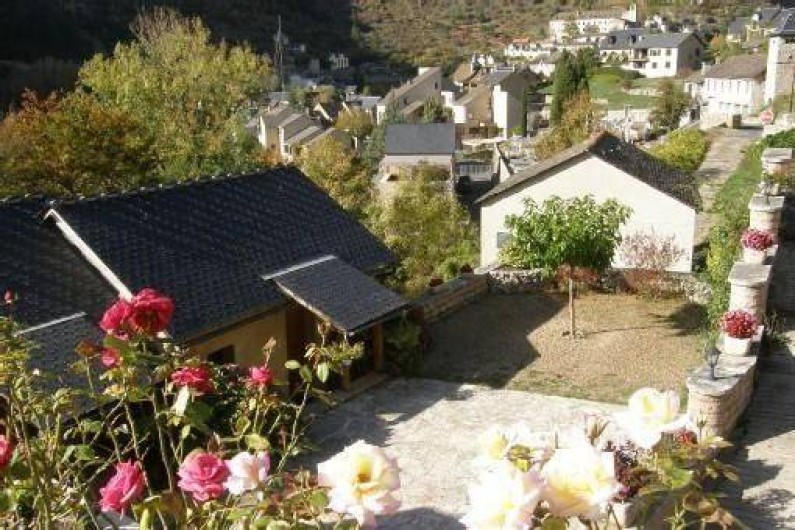 Location de vacances - Maison - Villa à Sainte-Énimie - Parking privé