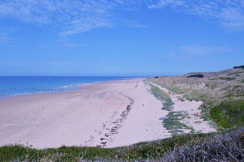 Location de vacances - Maison - Villa à Les Moitiers-d'Allonne - plage Hatainville vue de la falaise de Carteret