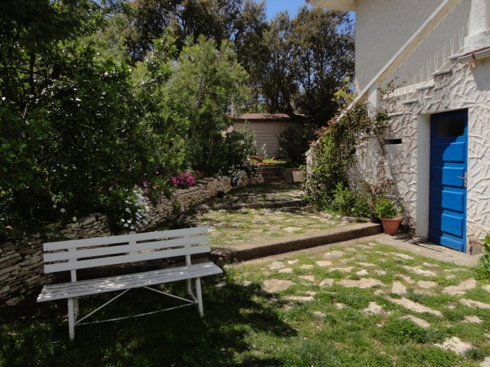 Location de vacances - Appartement à Porto-Vecchio - JARDIN