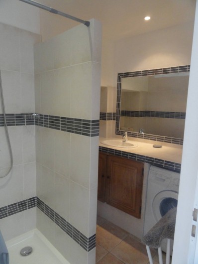 Location de vacances - Gîte à Cucuron - La salle de bain