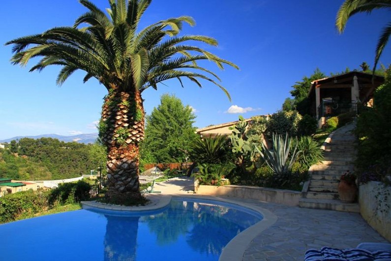 Location de vacances - Studio à Cagnes-sur-Mer - Coin des studios au niveau de la piscine