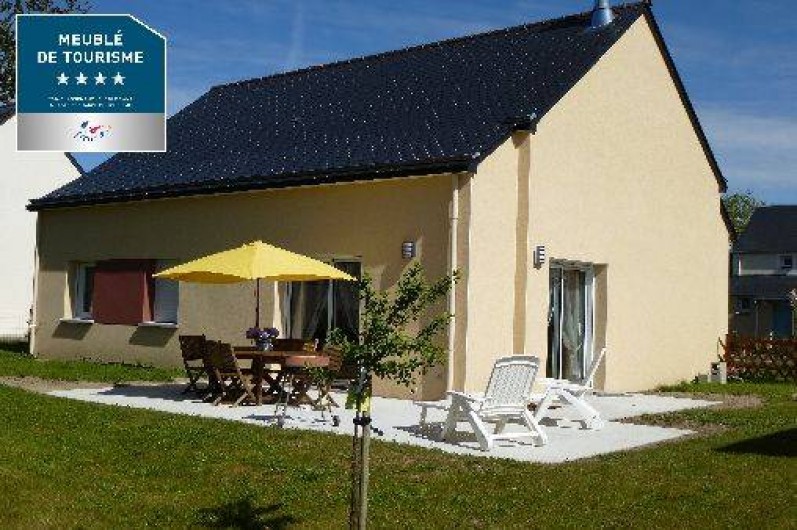 Location de vacances - Villa à Saint-Briac-sur-Mer - Arrière de la maison ( jardin clos )