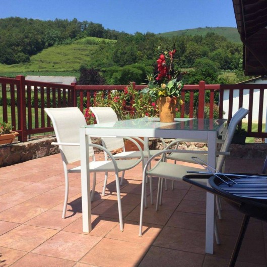 Location de vacances - Gîte à Irouléguy - GITE MUNHOA-TERRASSE PRIVATIVE