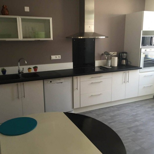 Location de vacances - Gîte à Irouléguy - GITE ARRADOY-CUISINE EQUIPEE