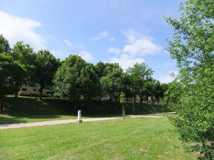 Location de vacances - Camping à Saint-Laurent-d'Olt