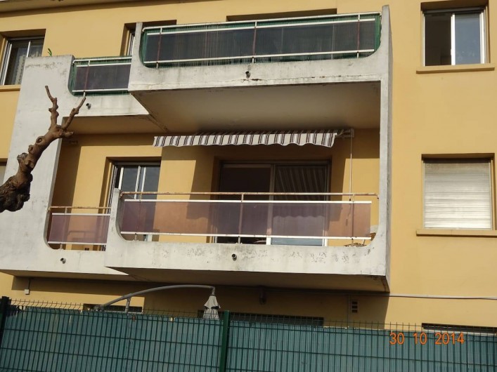 Location de vacances - Appartement à Lunel - apt sans vis à vis, 1 place parking sécurisé. petite copropriété