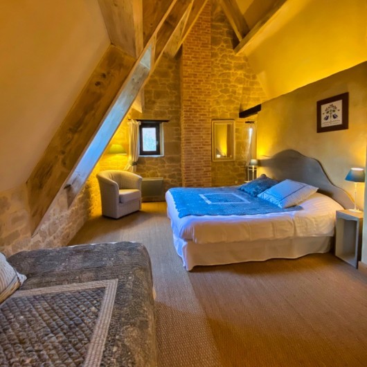 Location de vacances - Chambre d'hôtes à Saint-Crépin-et-Carlucet - Chambre gîte