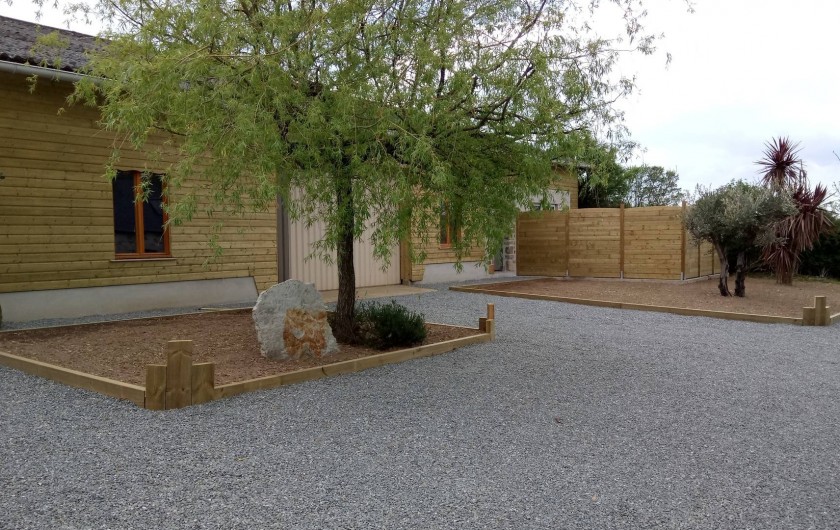 Location de vacances - Gîte à Telgruc-sur-Mer - Parking devant les gîtes