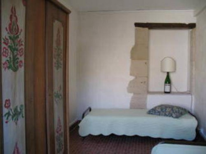 Location de vacances - Maison - Villa à Saint-Mihiel - Chambre  2 lits simples