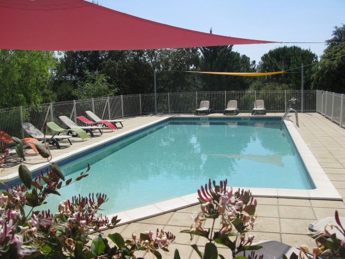 Location de vacances - Gîte à Buzignargues - piscine 12X6 m