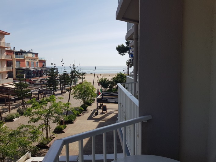 Location de vacances - Appartement à Argelès-sur-Mer - vue sur la mer