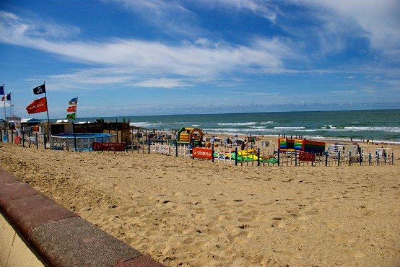 Location de vacances - Villa à Soulac-sur-Mer - Plage de Soulac-Sur-Mer avec le club enfants