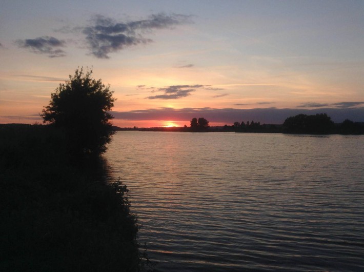 Location de vacances - Maison - Villa à Nivillac - Coucher de soleil sur La Vilaine.