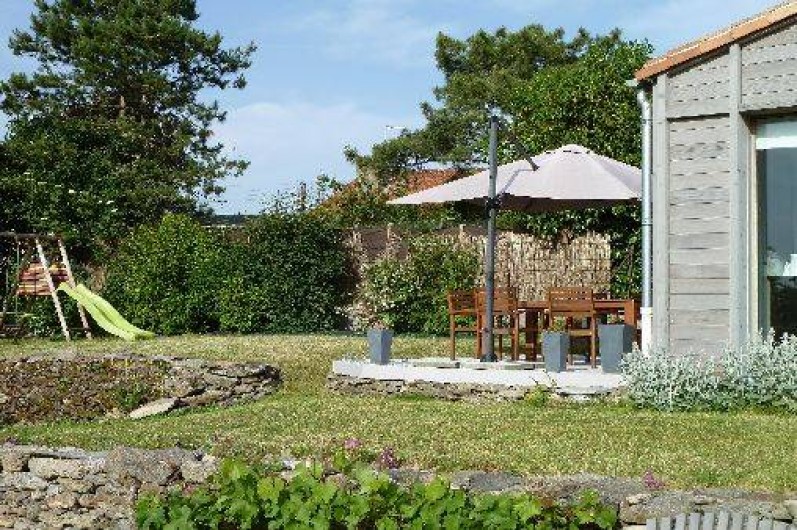 Location de vacances - Gîte à Château-Guibert - Terrasse de la cuisine