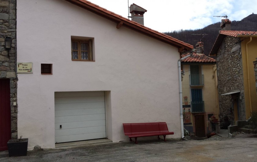 Location de vacances - Maison - Villa à Prats-de-Mollo-la-Preste - Entrée côté garage