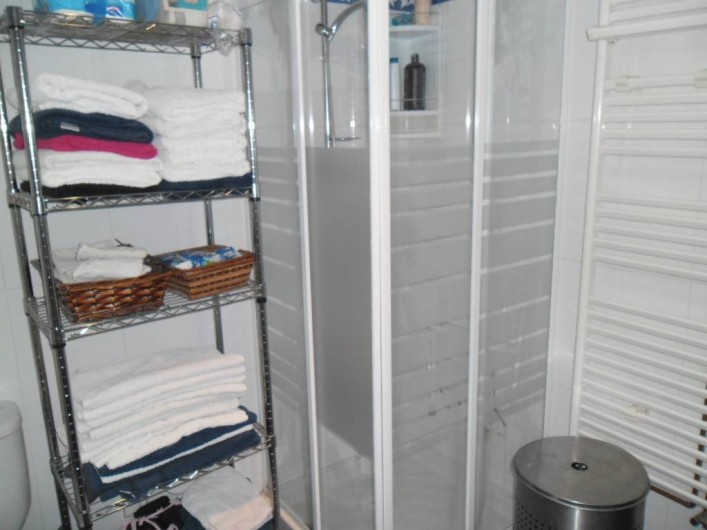 Location de vacances - Appartement à L'Estartit - SALLE DE BAIN AVEC DOUCHE, WC