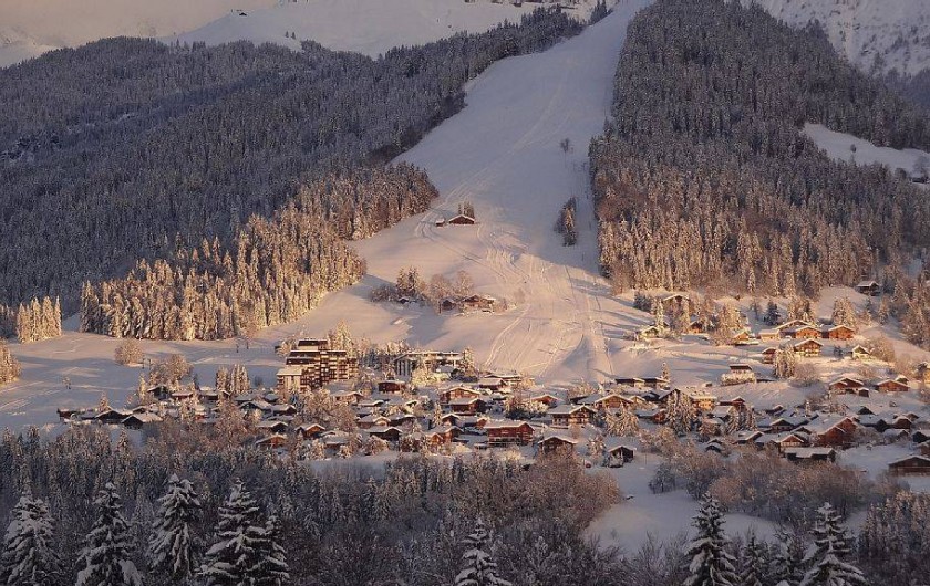 Location de vacances - Chalet à Saint-Nicolas-la-Chapelle - En face Notre Dame de Bellecombe