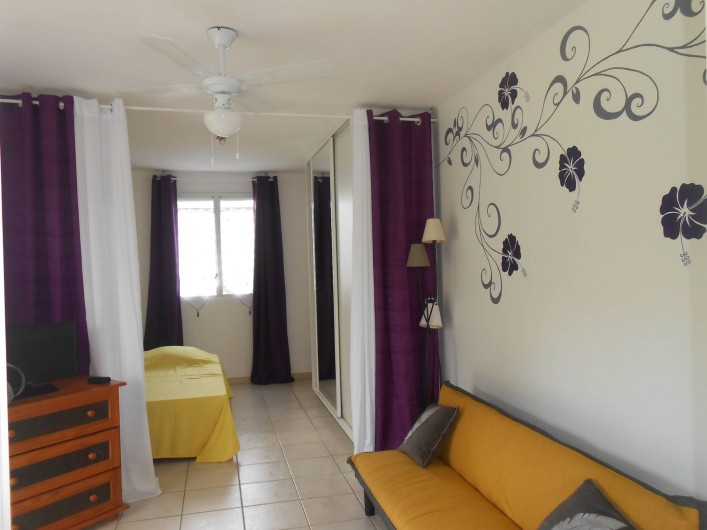 Location de vacances - Appartement à Les Trois-Îlets - Grande pièce de vie