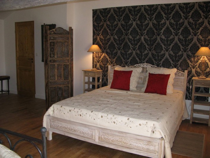 Location de vacances - Chambre d'hôtes à Saint-Geniès-de-Comolas - Suite Juliette