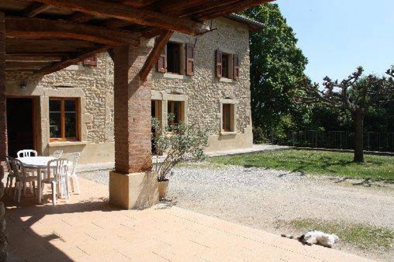Location de vacances - Chambre d'hôtes à Saint-Lattier - la cour