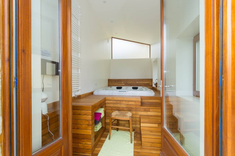 Location de vacances - Chambre d'hôtes à Saint-Lattier - spa