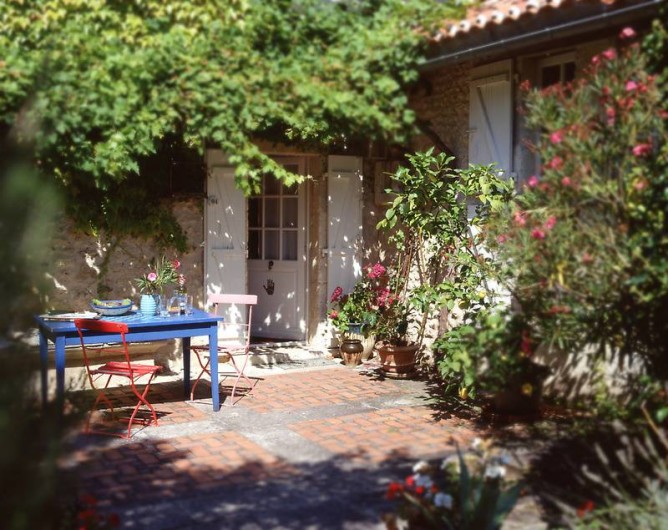 Location de vacances - Mas à Lusignac - terrasse