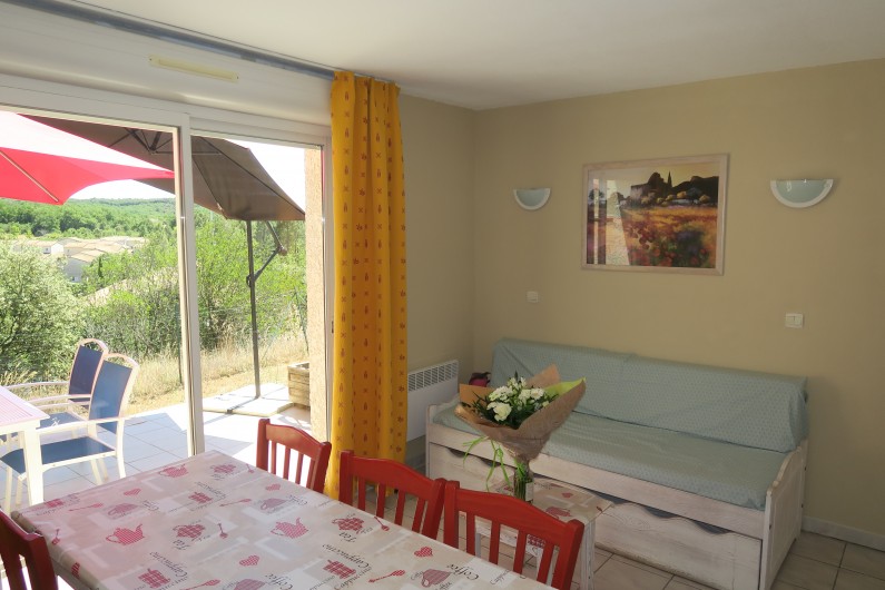 Location de vacances - Maison - Villa à Salavas - Pièce à vivre / côté salon