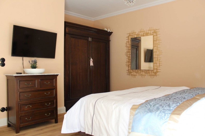 Location de vacances - Appartement à Bad Ems - Chambre à coucher avec grand lit